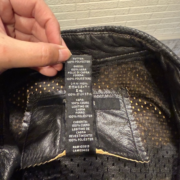 Harley-Davidson Black Bomber Jacket with Quilted Shoulders - Picture 7 of 7